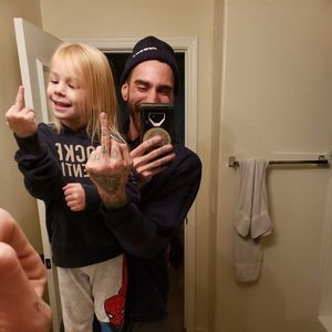 Meet your Posher, Shea